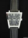 Corum trapeze