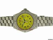 Breitling AEROMARINE AVENGER SEAWOLF 3000m TITANIUM ON BRACELET 44mm