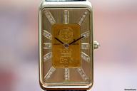Corum Goldbarrenuhr 5 Gr. mit Diamantenblatt