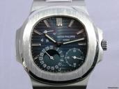 Patek Philippe NAUTILUS 5712