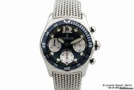 Corum Bubble Dive Bomber 285.180.20