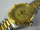 TAG Heuer 2000 Professional Series 200 meters MIDI