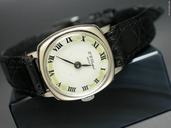 Chopard "Klassische Damenuhr-Handaufzug" 18K Wei gold/Lederband