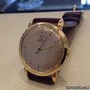 Omega vintage 1947 auto bumper 18k yellow gold mint condition