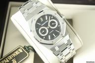 Audemars Piguet Royal Oak Day & Date (&euro; 9250,- Excl. VAT)