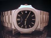 Patek Philippe Nautiluss 3711 Oro Bianco