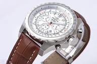 Breitling Bentley Motors 6.75 A44362 White Dial Round Stainless Steel Case Watch