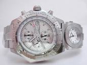 Breitling Blackbird Chronograph mit UTC A 13350 Round Silver Stainless Steel Strap Watch