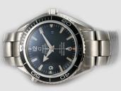 Omega Seamaster Planet Ocean 2201.50.00 Stainless Steel Bezel Midsize Stainless Steel Case Watch
