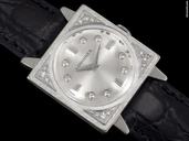 Longines 1967 Vintage Mens Midsize Longines - THE TUXEDO - 14K White