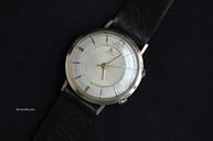 Jaeger-LeCoultre Memovox