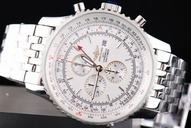 Breitling Navitimer World Steel 4 47mm White Dial Automatic Watch
