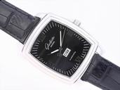 Glashutte Senator Karree Panorama Date 39--42-54-05 38x52mm Black Cow Leather Strap Watch