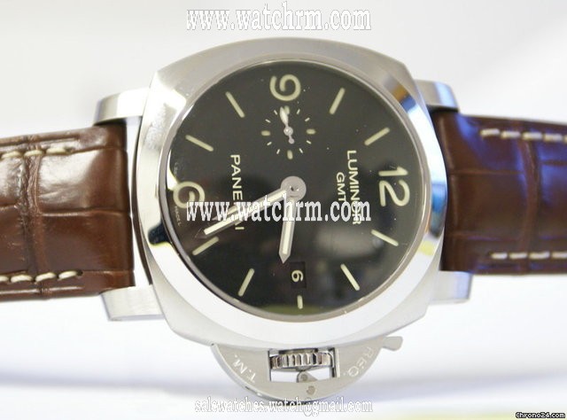 Panerai Luminor 1950 3 Days GMT