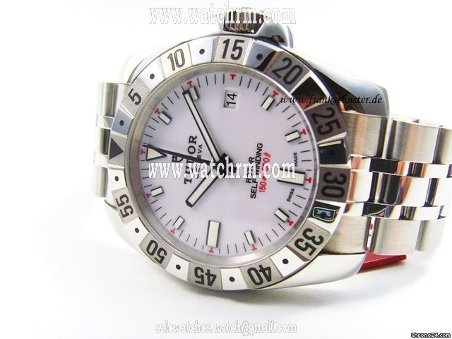 Tudor Sport Date