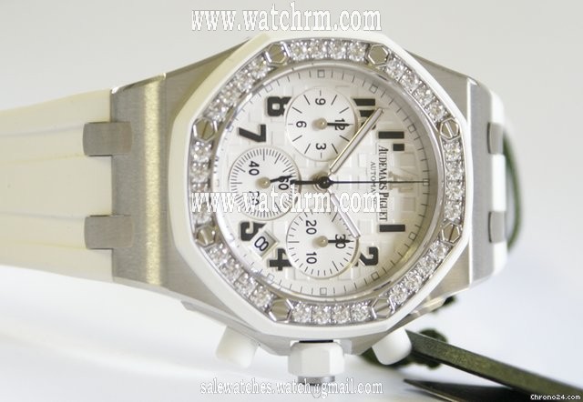 Audemars Piguet Royal Oak Off Shore Lady 32 Diamant 1.37 Carat WATCHES 2
