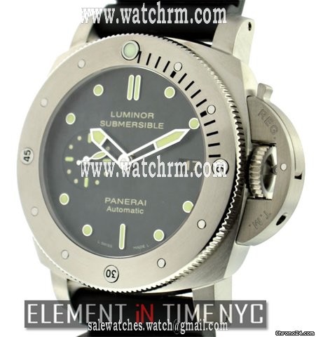 Panerai Luminor Submersible Titanium 47MM  PAM 305 Black Dial