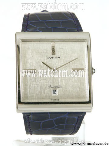 Corum Herrenarmbanduhr Buckingham