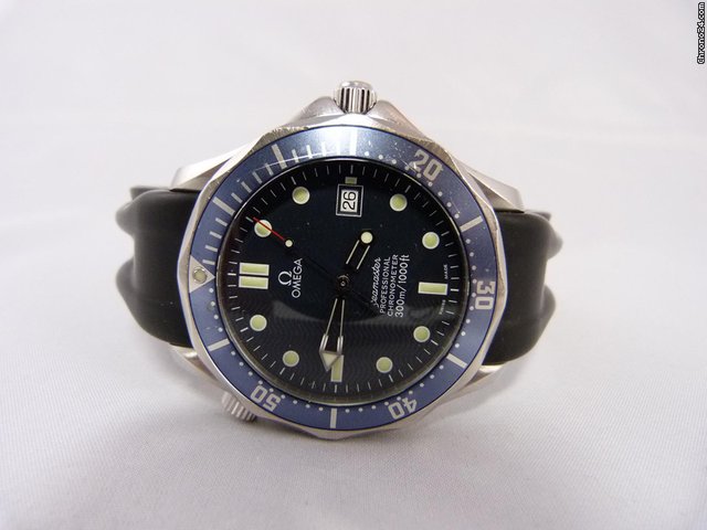 Omega Seamaster Professional Chronometer - Revision 04/2011
