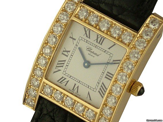 replica Chopard Gelbgold Diamond 36x24mm WATCHES 1 