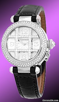 Cartier Diamond Pasha 32mm Strapwatch