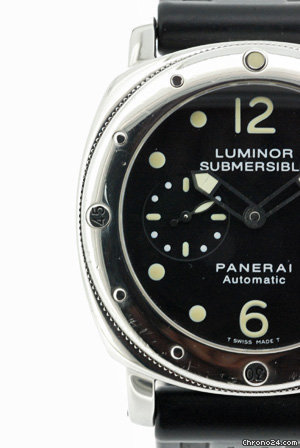 replica Panerai Luminor Submersible WATCHES 1 
