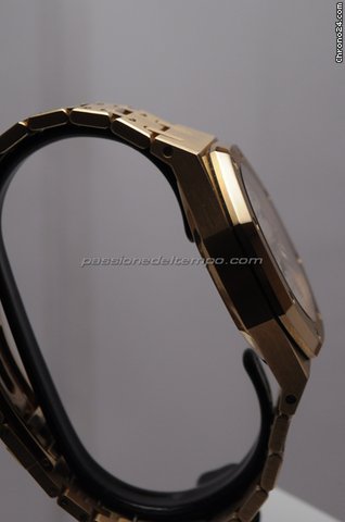 replica Audemars Piguet DAY DATE MOONPHASE ROYAL OAK WATCHES 1 