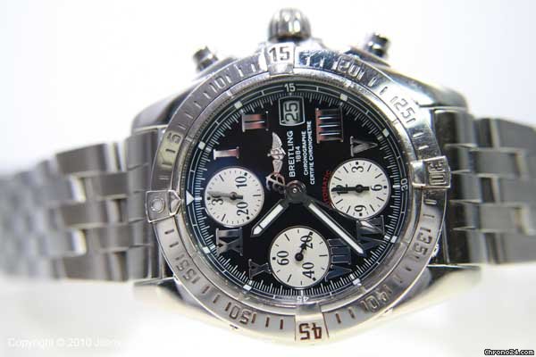 Breitling WINDRIDER COCKPIT AUTOMATIC CHRONOMETER