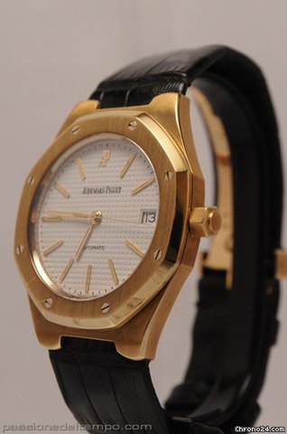 Audemars Piguet ROYAL OAK AUTOMATIC CUIR