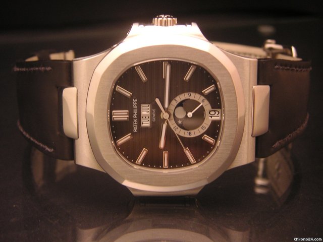 Patek Philippe Nautilus Fasi Luna 5726