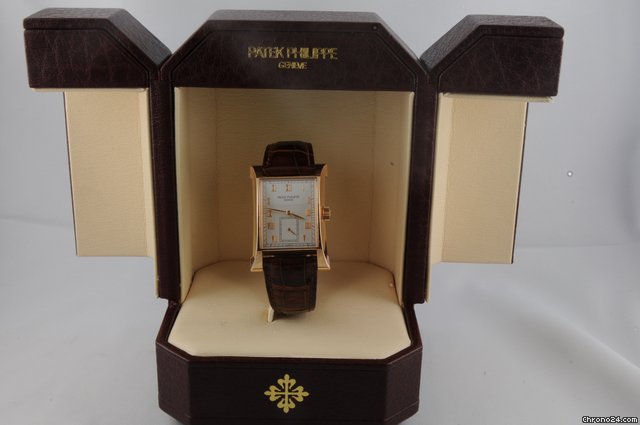 Patek Philippe pagoda