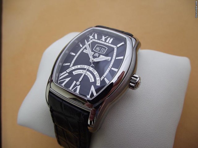 Maurice Lacroix Masterpiece Jours Retrogrades Tonneau