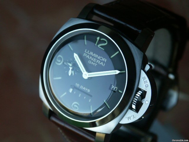 Panerai PAM 270 GMT 10 Day Movement w 1950 case: Retail