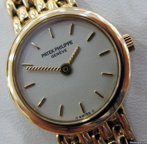 Patek Philippe Quartz 18k  W Intricate Hands 20mm