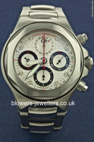 Girard Perregaux Laureato Evo 3 Chronograph Ref: 80180-11-113-11A