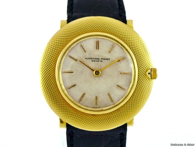 replica Audemars Piguet Gentlemen Watch, 18k Yellow Gold WATCHES 1 