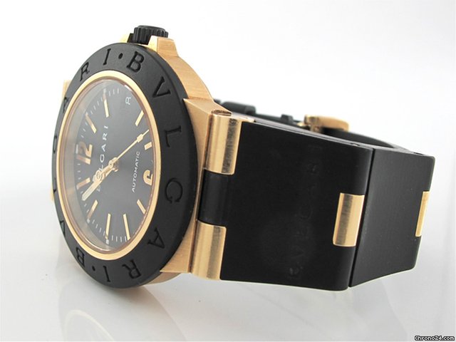 replica Bulgari Damen "BVLGARI BVLGARI" 750/- Gelbgold / Kautschuc Automatik WATCHES 1 