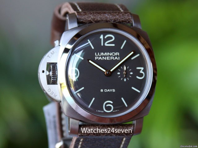 Panerai PAM 368 Luminor 1950 Destro 8 Days Titanio Special Edition