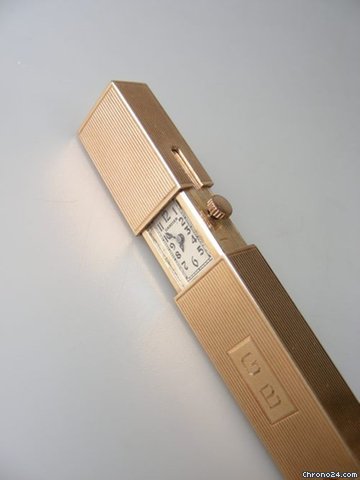 replica Cartier Lipstickwatch-en or massif-montre mecanique se trouvant dans un rouge o lEvre-ultra rare-etui original-vers 1930. WATCHES 1 