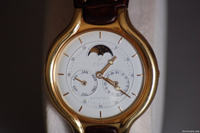 Ebel Beluga automaat  18Kt goud met datum, maand en moonface