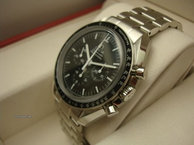 replica Omega Speedmaster Professional Moon Watch WATCHES 1 