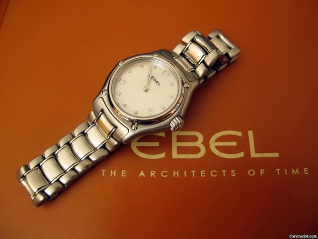 Ebel 1911 Lady Perlmutt-Zifferblatt & 9 Diamanten