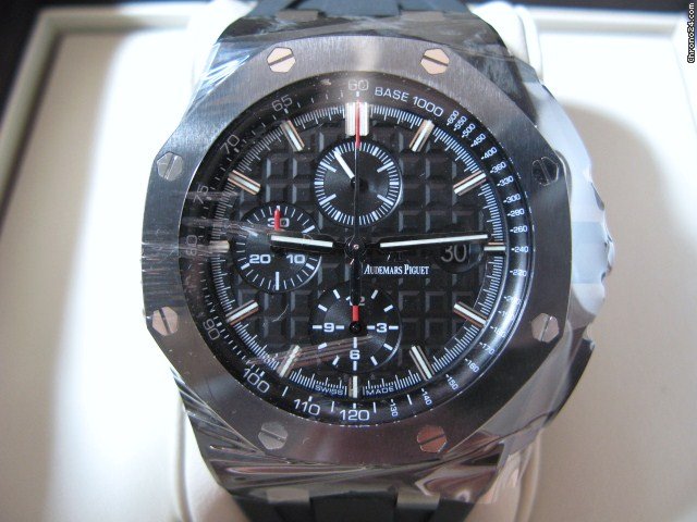 Audemars Piguet 2011 Royal Oak Offshore Chronograph (Carbon/Ceramic)