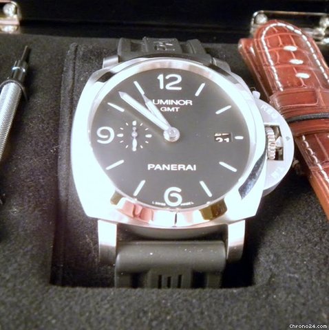 Panerai PAM 320N BNIB HUGE DISCOUNT SALE