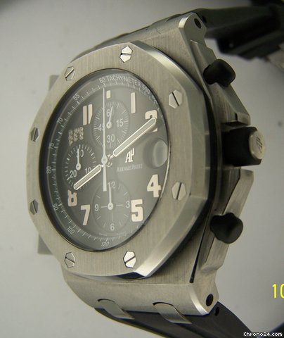 replica Audemars Piguet JAY-Z ROYAL OAK OFFSHORE  LIMITED EDITION 50 PIECES WATCHES 1 