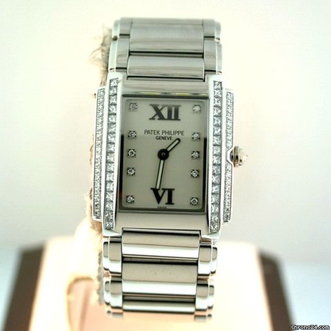 Patek Philippe Twenty-4 4910/20G Pre-owned