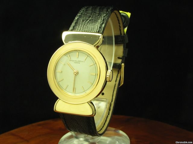 Patek Philippe Calatrava 18kt 750 Gold Ref 572 Von 1941