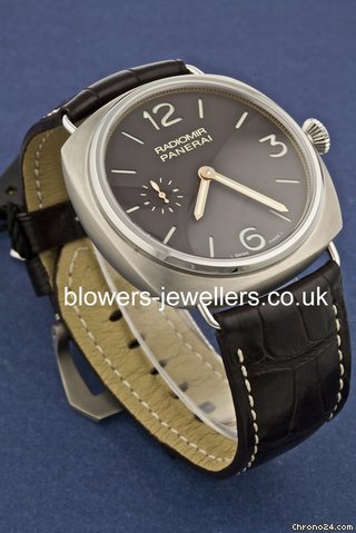 replica Panerai Radiomir PAM 00322 Limited edition WATCHES 1 