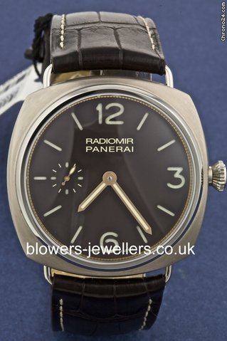 Panerai Radiomir PAM 00322 Limited edition