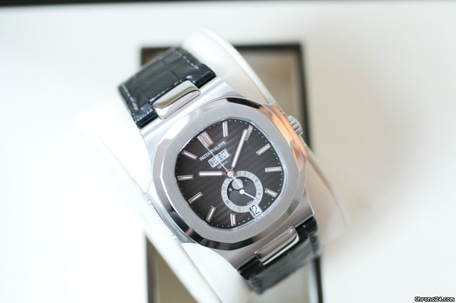 Patek Philippe Nautilus Annual Calendar
